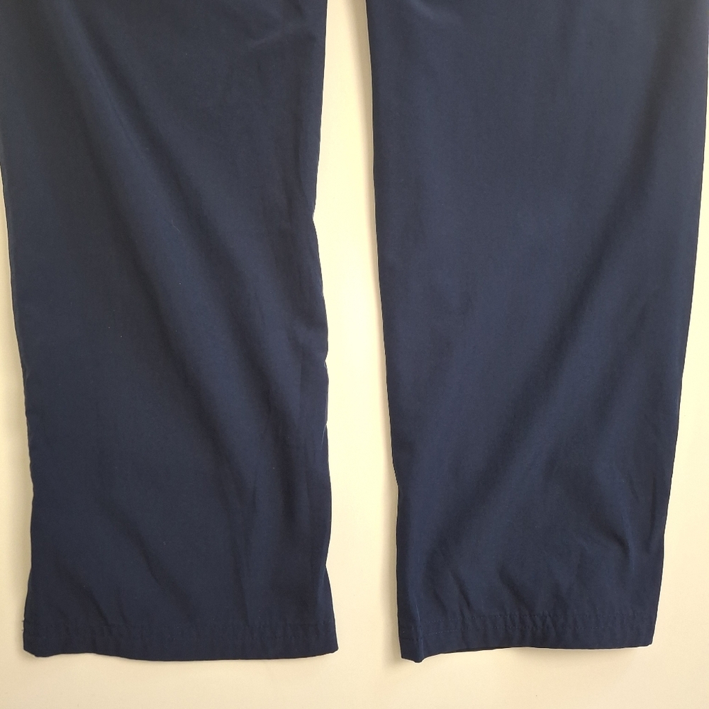 Figs Set of Navy Yola FreeX Lined Scrub Pants & Catarina FreeX Top - Picture 8 of 16